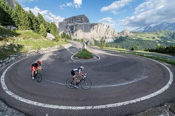 Road bike sellaronda